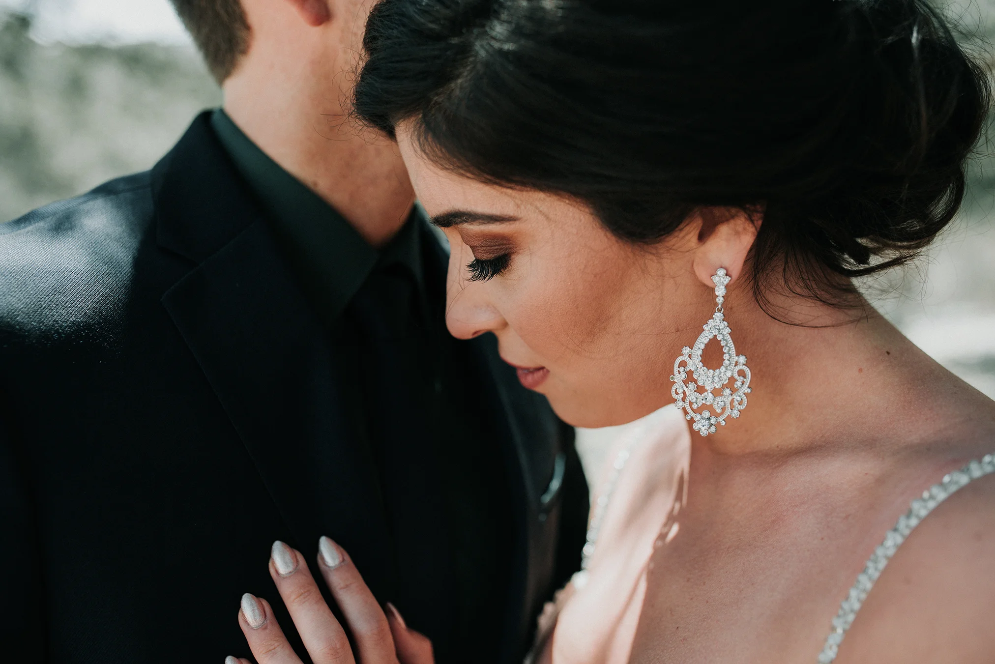 Saskatoon wedding photographer. Intimate weddings and elopements. Capturing the beauty of your love story as it is.