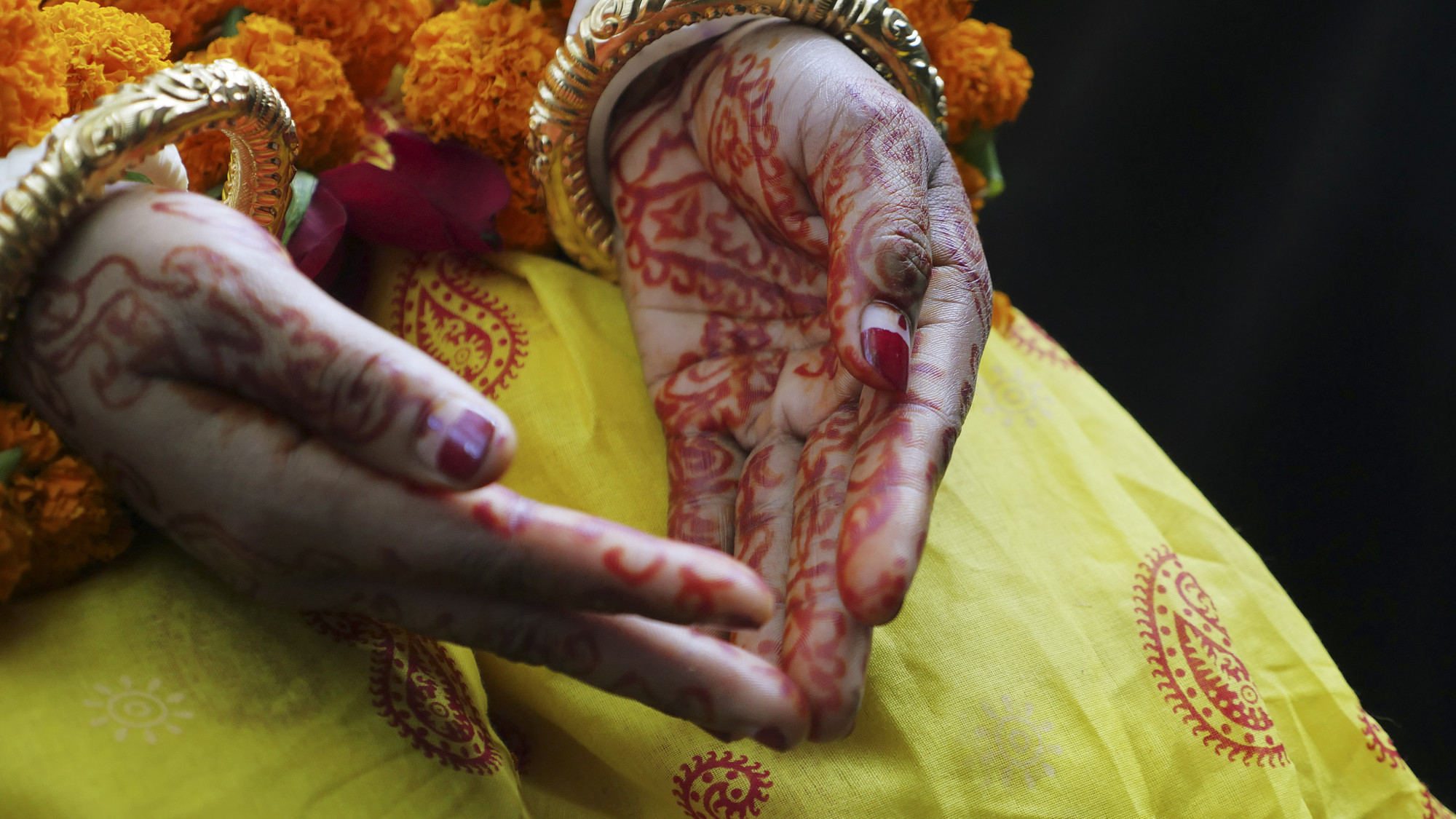 Child bride on her wedding day, Bangladesh [PHOTO CREDIT: Plan International}