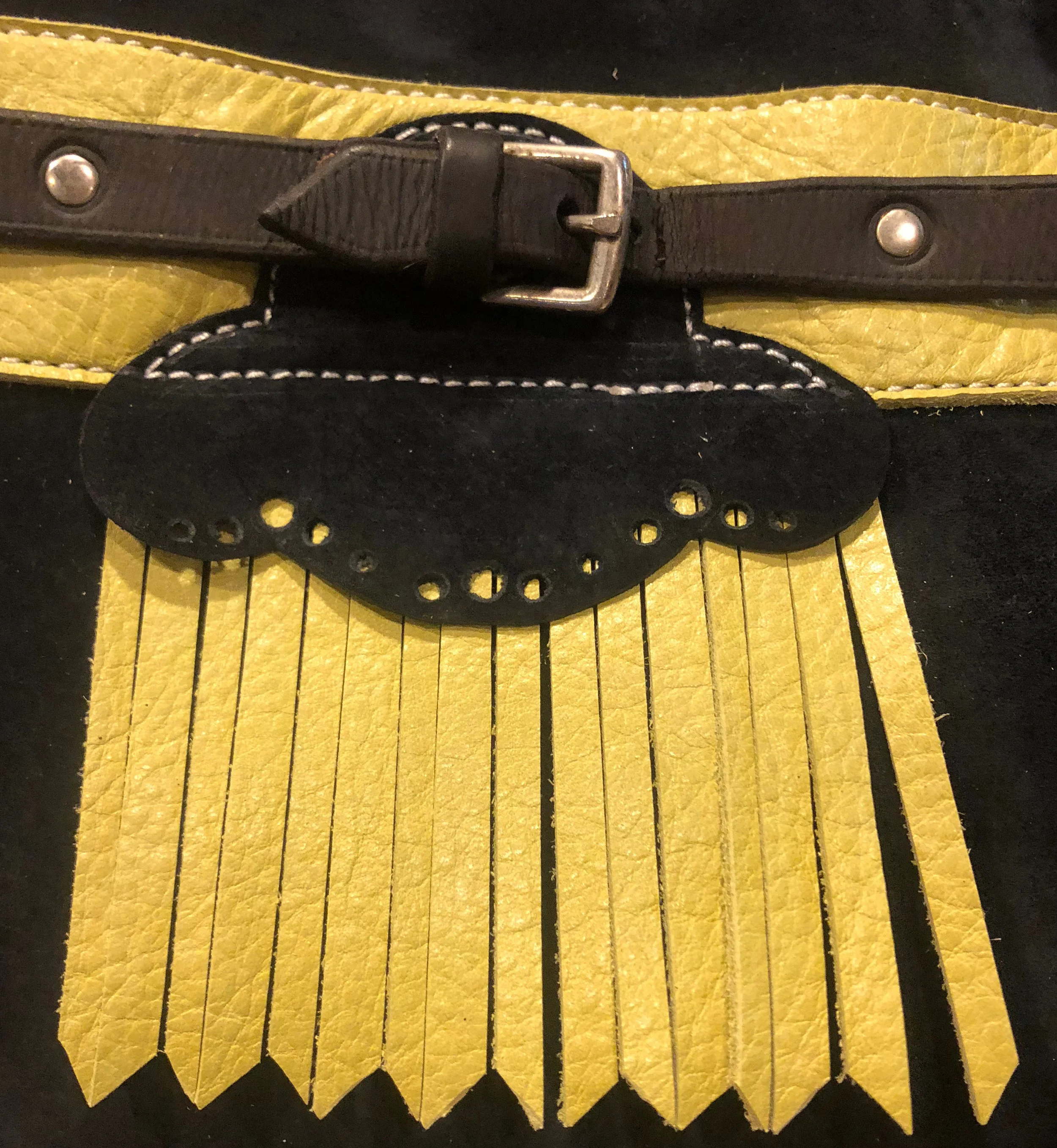 navy green detail.jpg