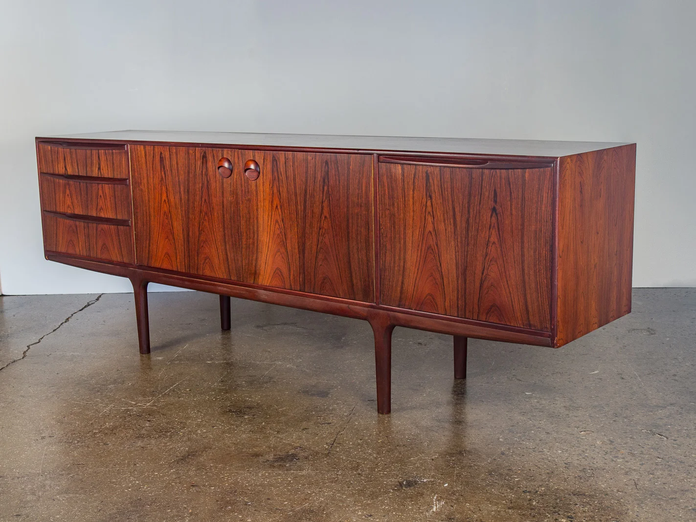 rosewood_bar_cred-1-Edit.jpg