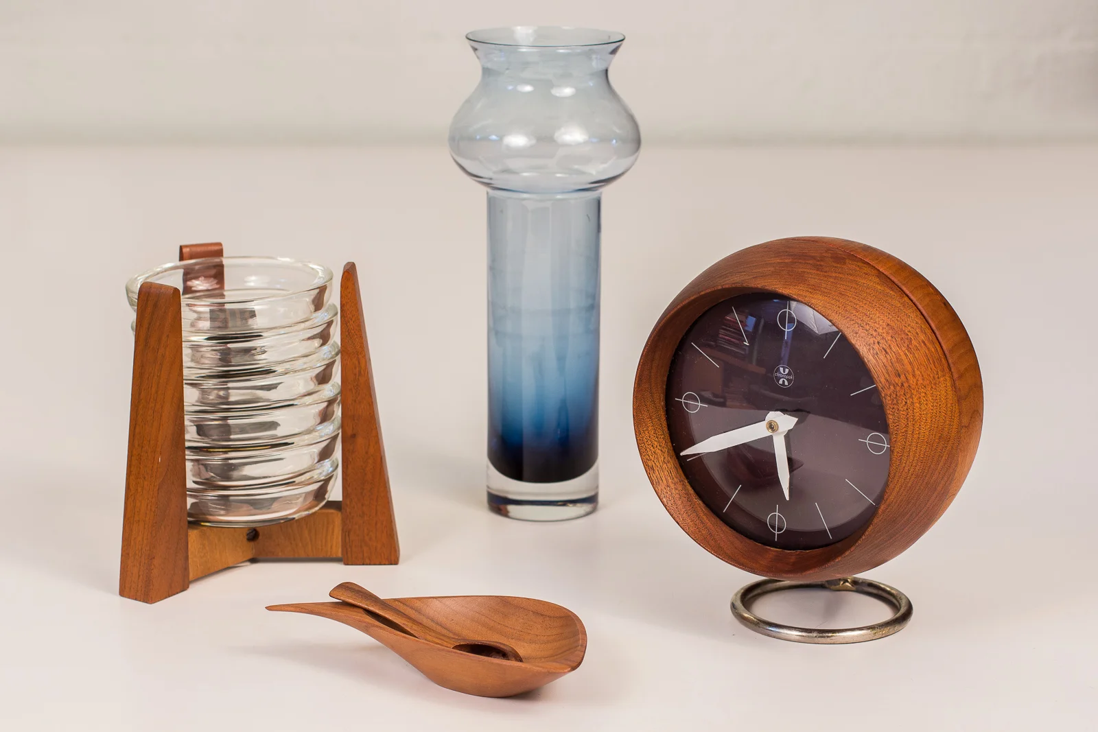 open_air_modern_george_nelson_chronopak_walnut_desk_clock_for_howard_miller-11.jpg