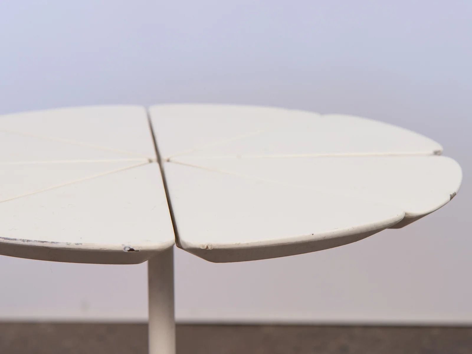 open_air_modern_richard_schultz_petal_side_table-4.jpg