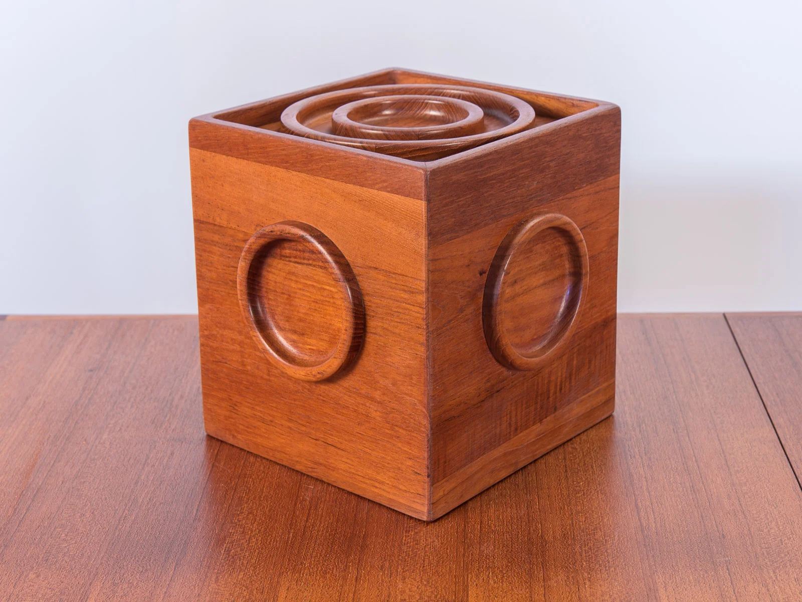 open_air_modern_jens_quistgaard_teak_cube_ice_box_circle_detail-1.jpg