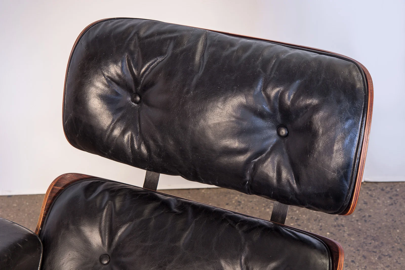 open_air_modern_vintage_670_black_rosewood_lounge_swivel_chair-9.jpg