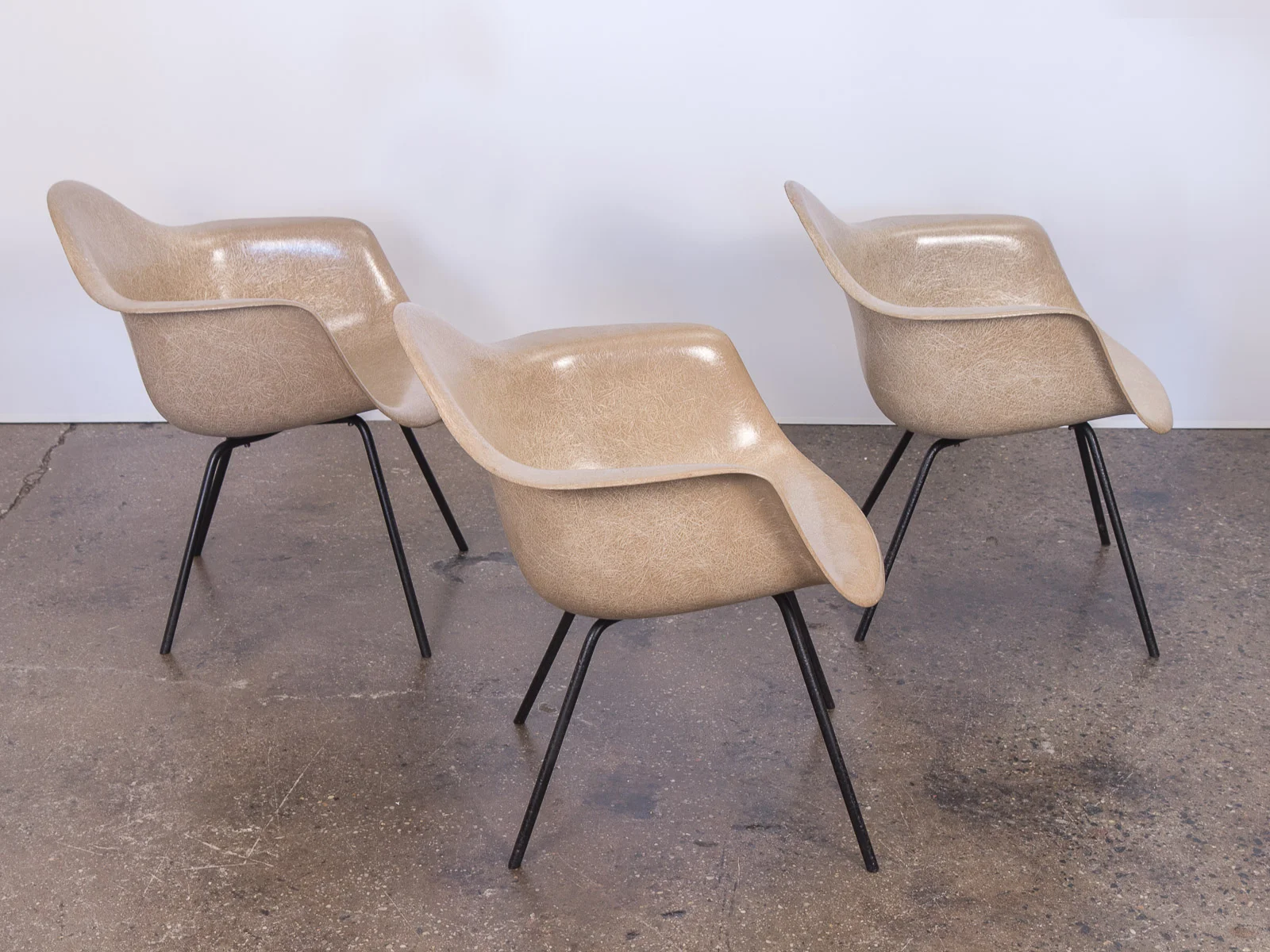 open_air_modern_eames_second_generation_griege_fiberglass_armshell_chairs-4.jpg