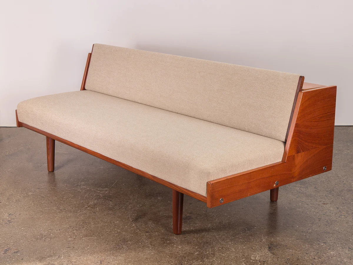 open_air_modern_hans_j_wegner_teak_daybed_sofa_for_getama-1.jpg