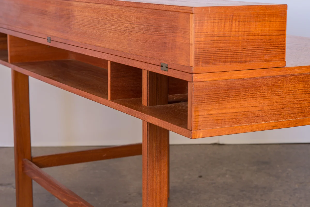 Peter Løvig Nielsen FlipTop Teak Desk — OAM