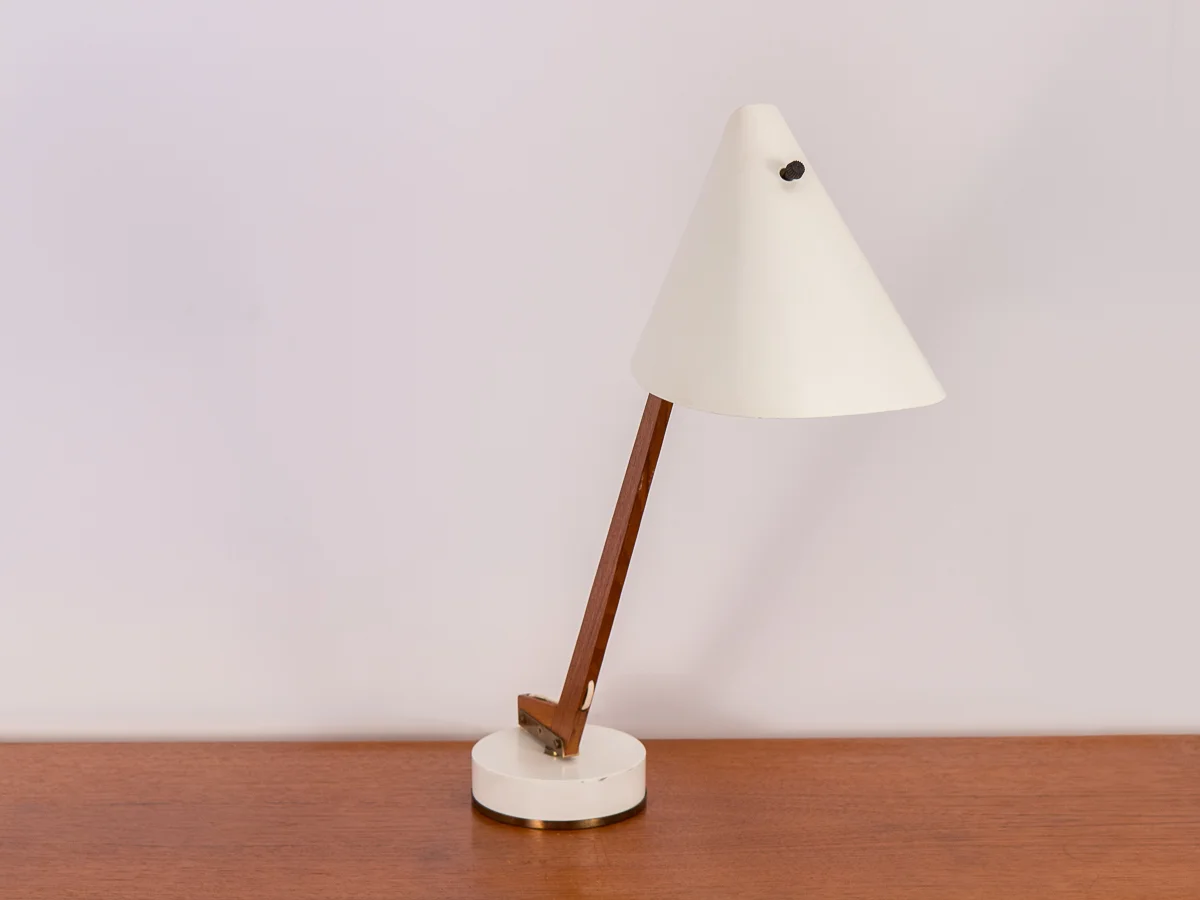 open_air_modern_hans_agne_jakobsson_markaryd_model_b_54_table_lamp-2.jpg