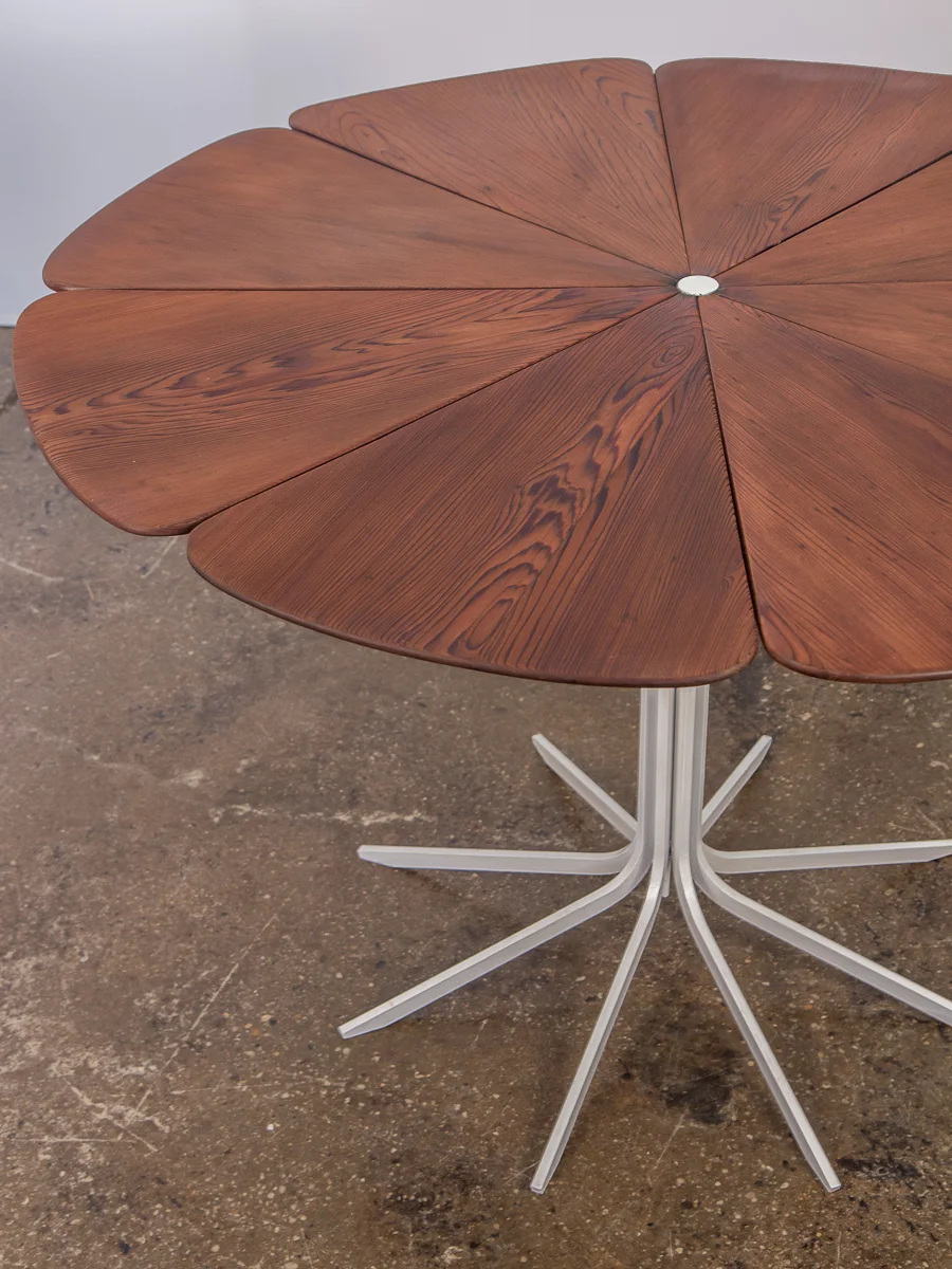 open_air_modern_richard_schultz_pre_production_petal_dining_table-6.jpg