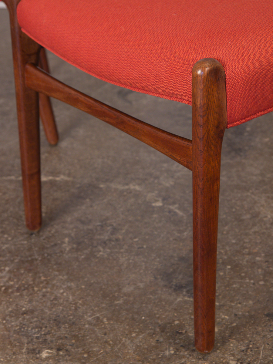 open_air_modern_hans_j_wegner_ch23_set_of_six_dining_chairs_carl_hansen-10.jpg