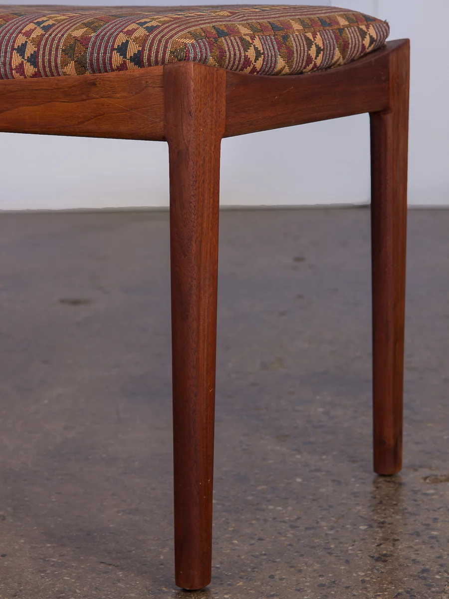 American_Walnut_Bench-6.jpg