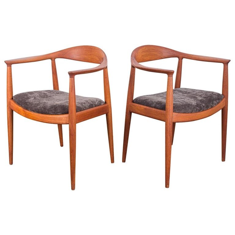 Wegner Round Chairs.jpg
