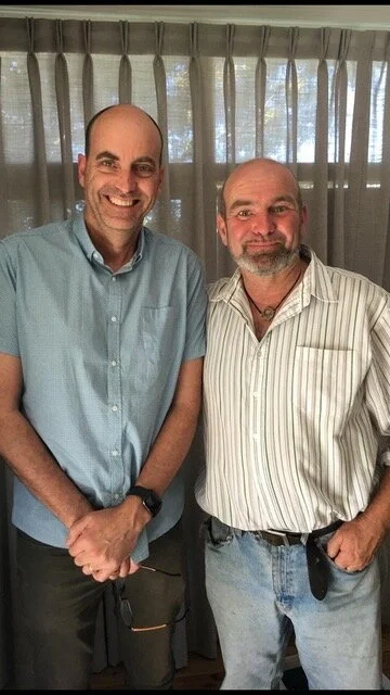 Mark with one of Charles’ sons: newfound half-cousins! Photos used with permission; names have been changed for privacy. “My niece commented on the different in heights between Mark and her brother. There are no exceptionally tall people in the fami…