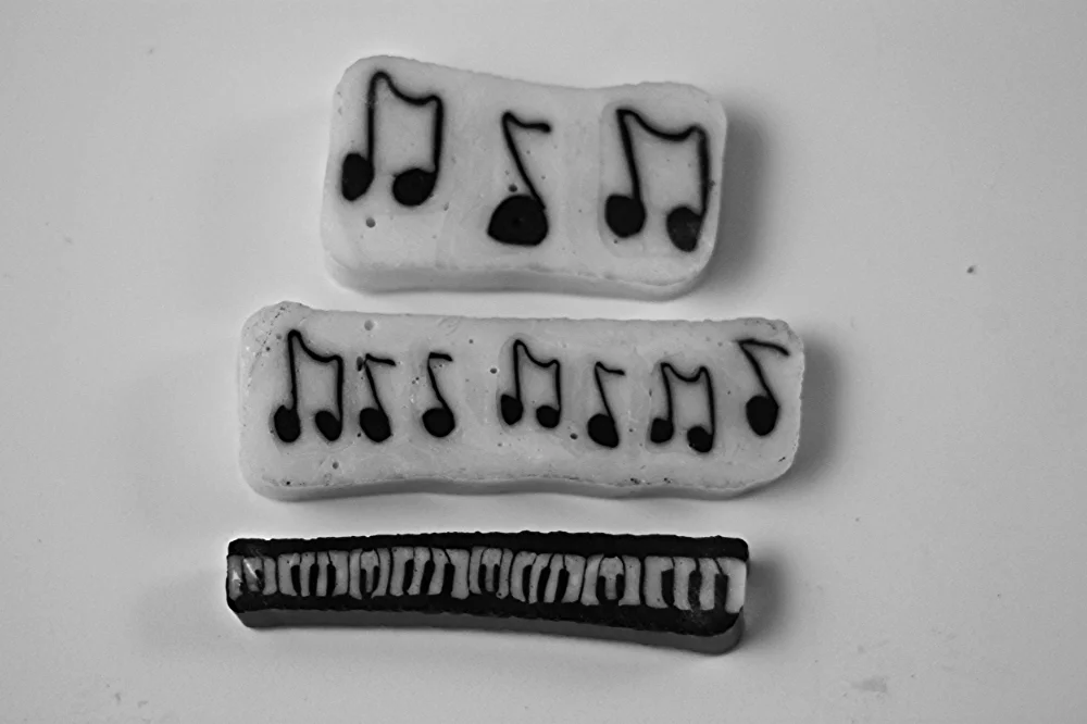 Music Notes and Piano Murinne Components