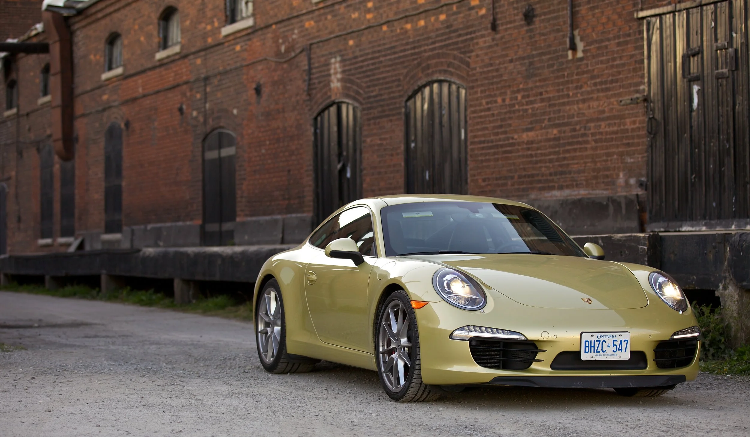 Porsche Automotive Photographer Hamilton Toronto.jpg