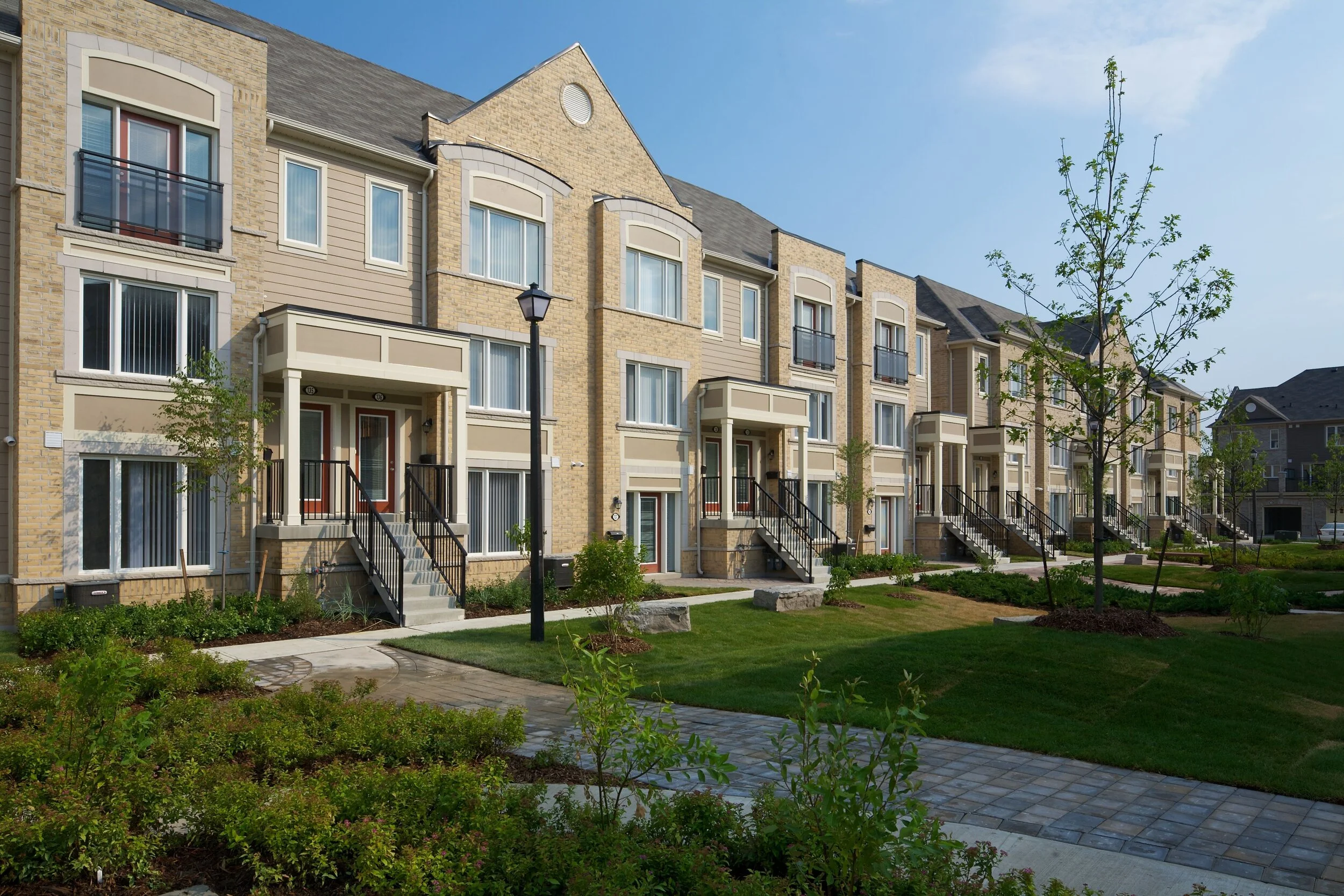 Real Estate Architectural Photographer Exterior Toronto.jpg