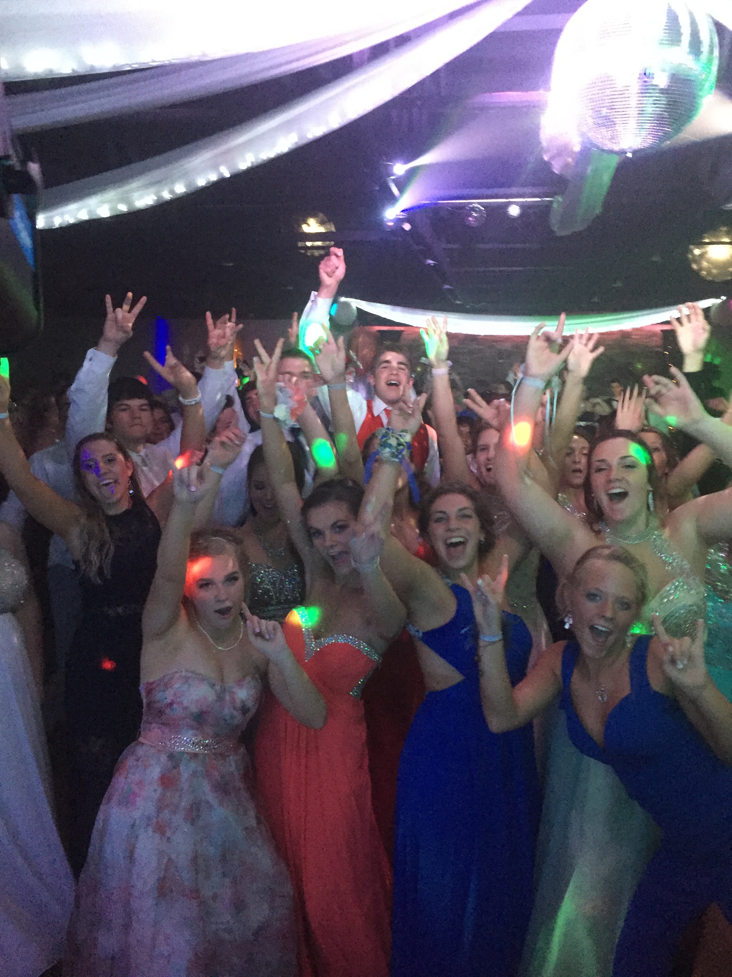 School Dance and Prom DJ in Fort Wayne, IN