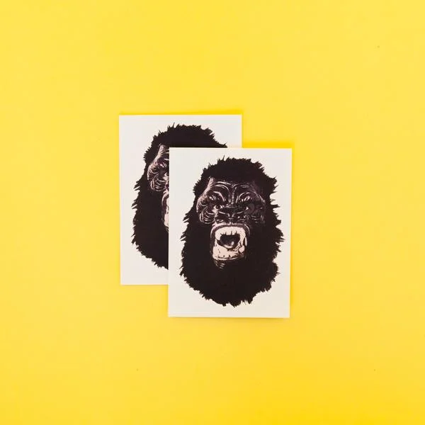 2018_guerrillagirls_feministmaskedavenger_flatlay_web-2_grande.jpg
