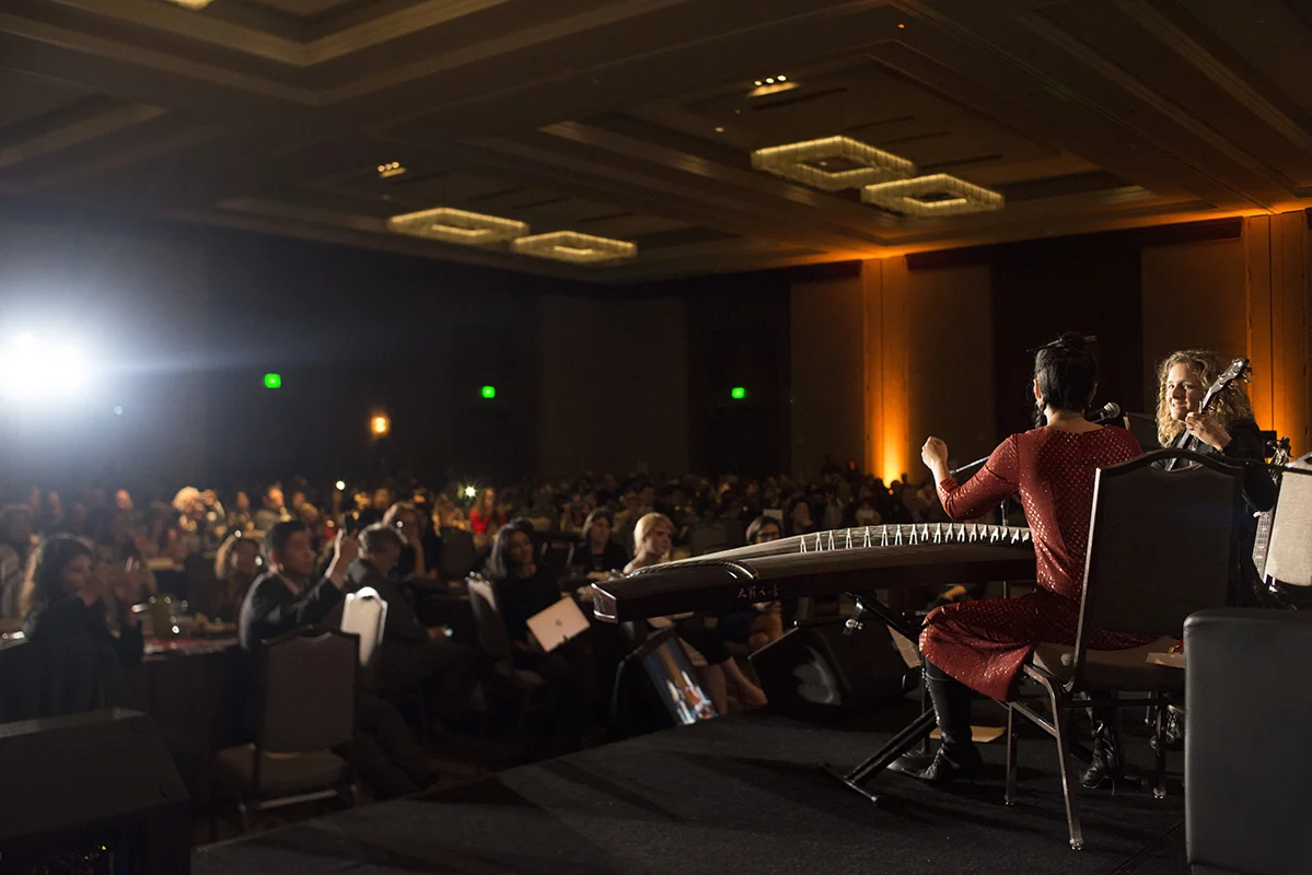 Abigail Washburn and Wu Fei perform at NIIC 2016