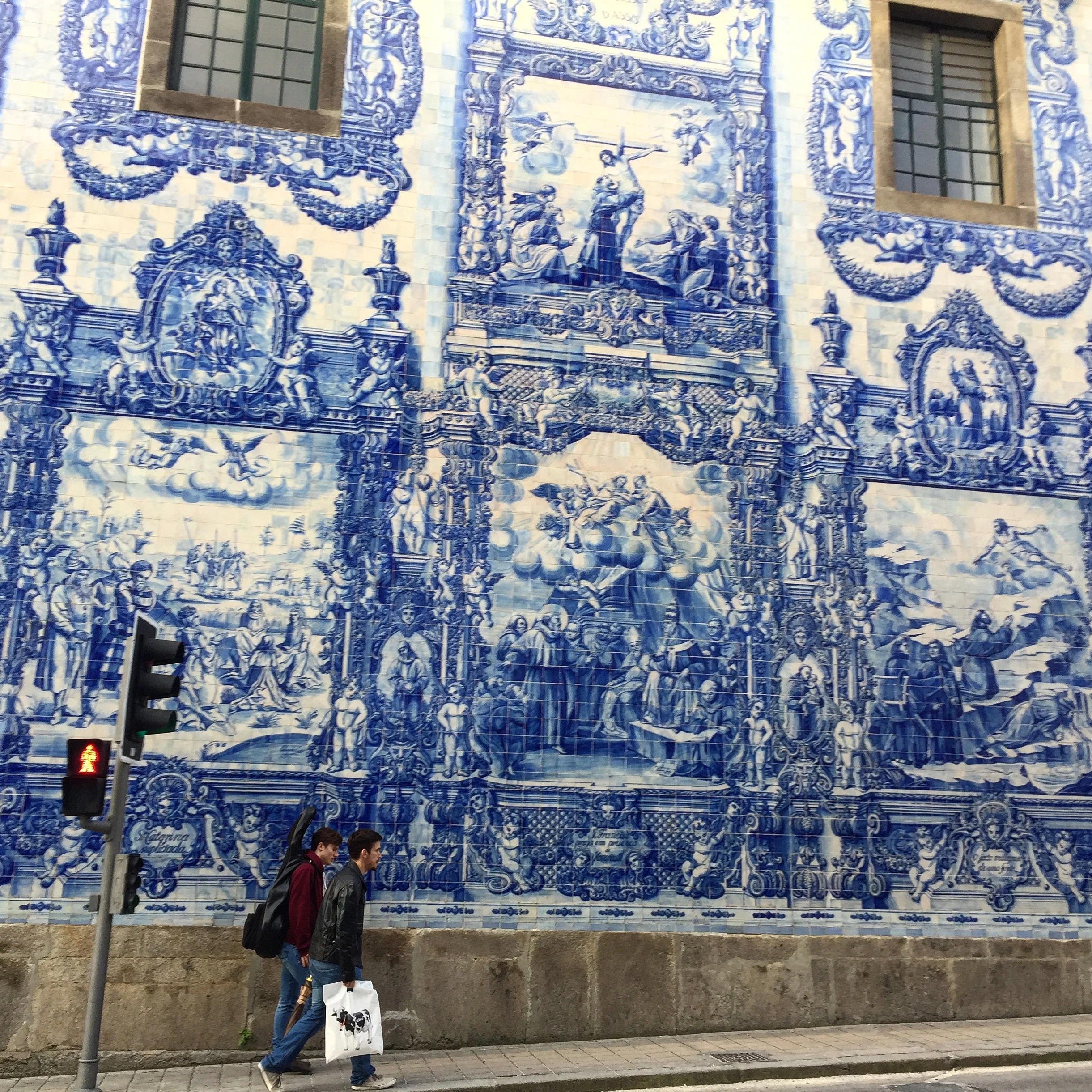 Pretty tiles are everywhere, but I especially love the blue and white tile scenes found on some of the churches.