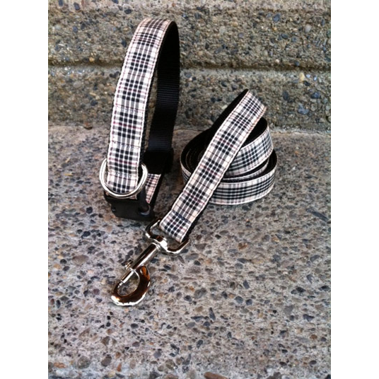 Plaid Dog leashes - NEW