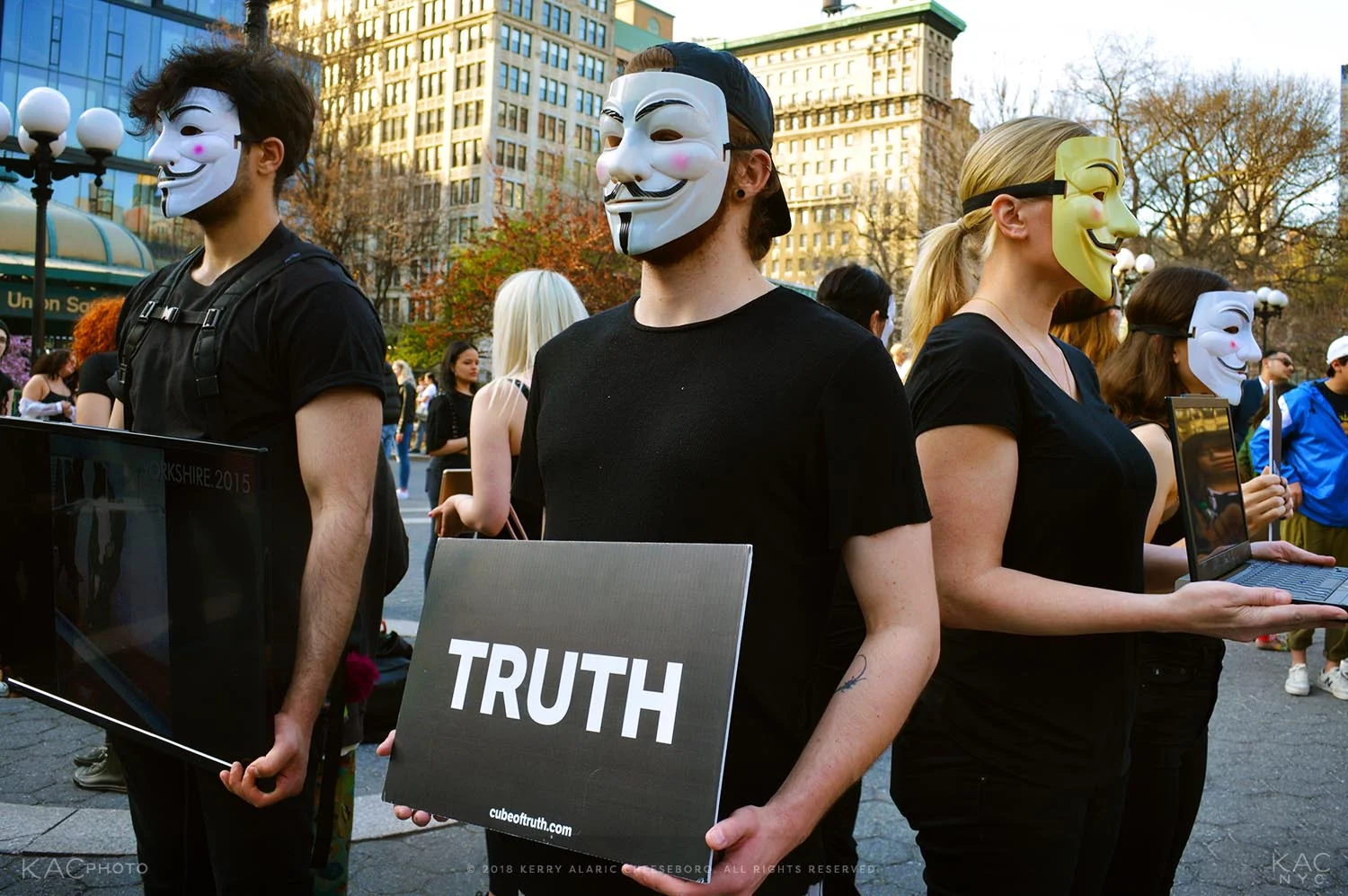 kac-photo-180413-editorial-union-square-park-anonymous-truth-protrst-1-1500.jpg