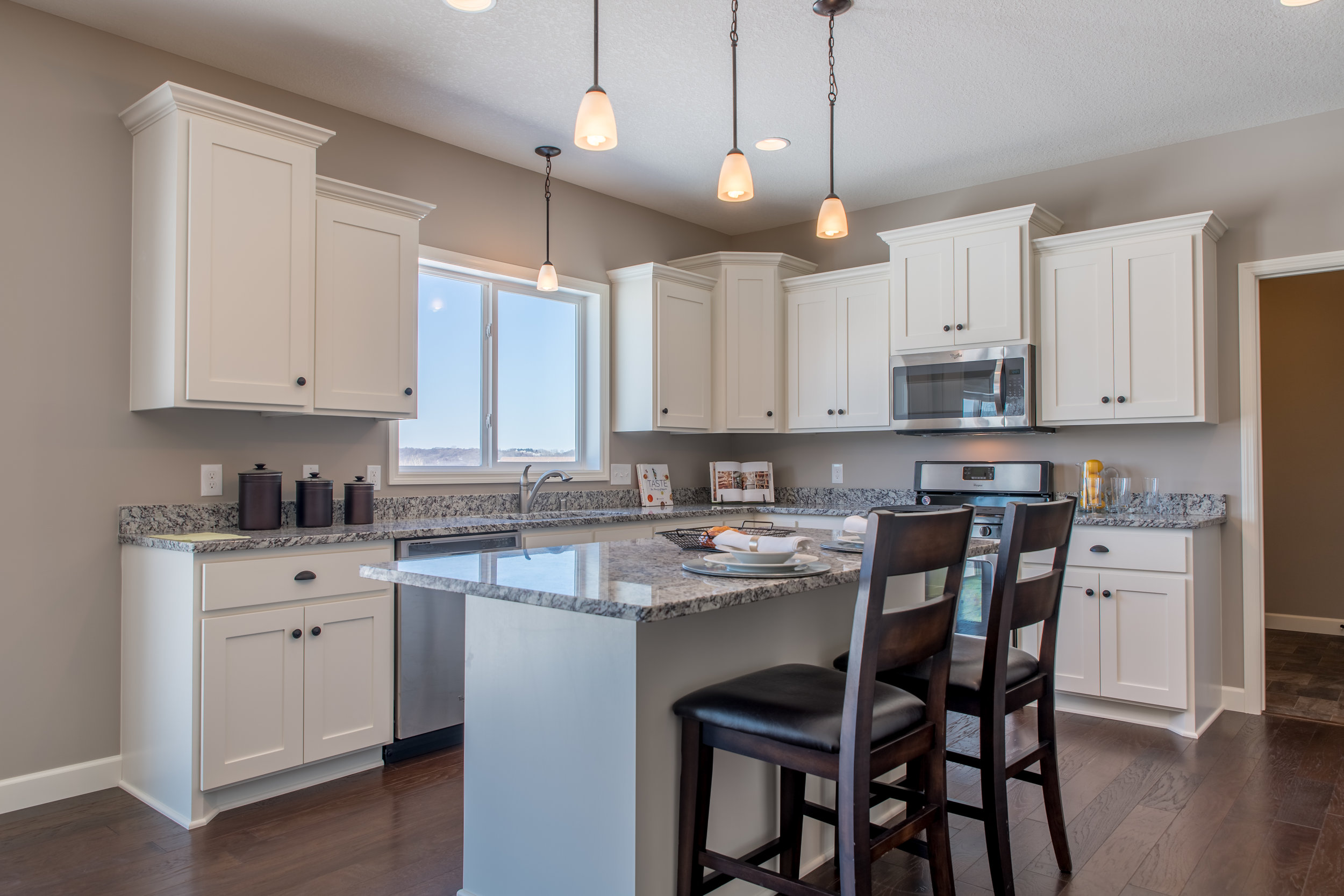 Kitchen1 (1).jpg