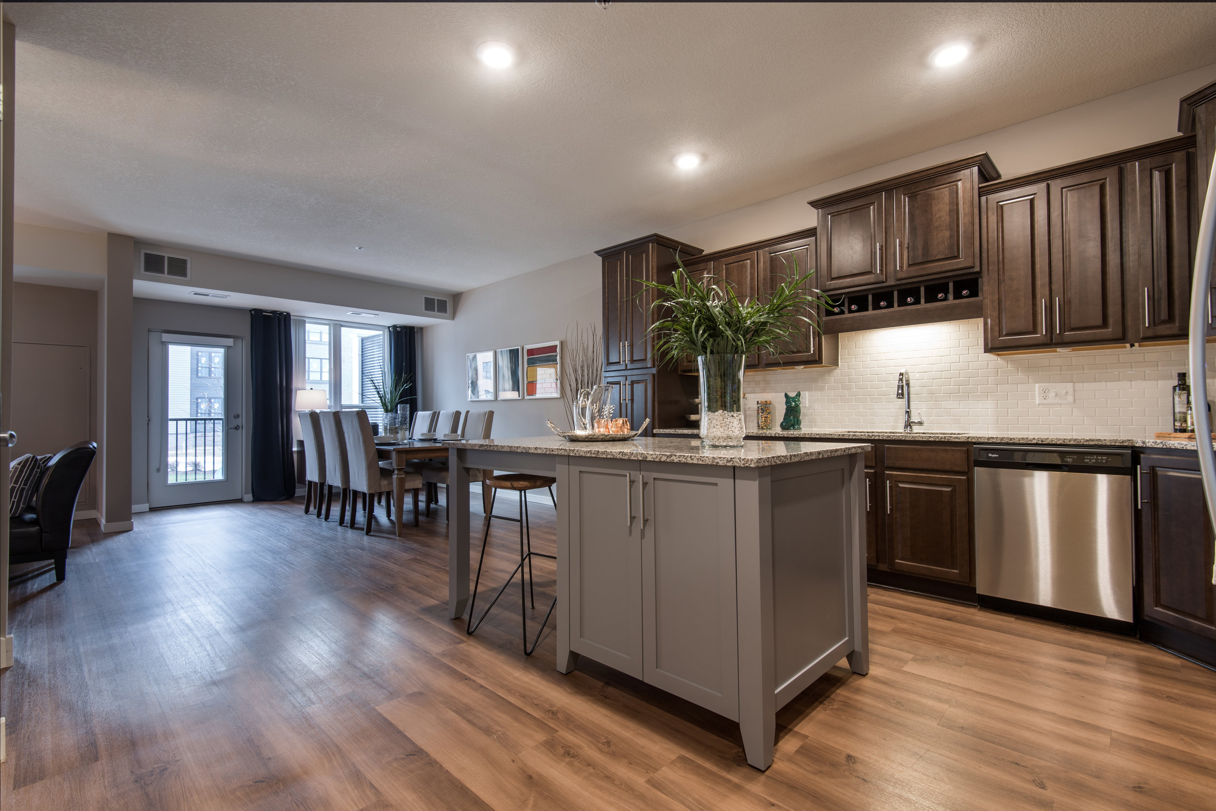 Kitchen1.jpg