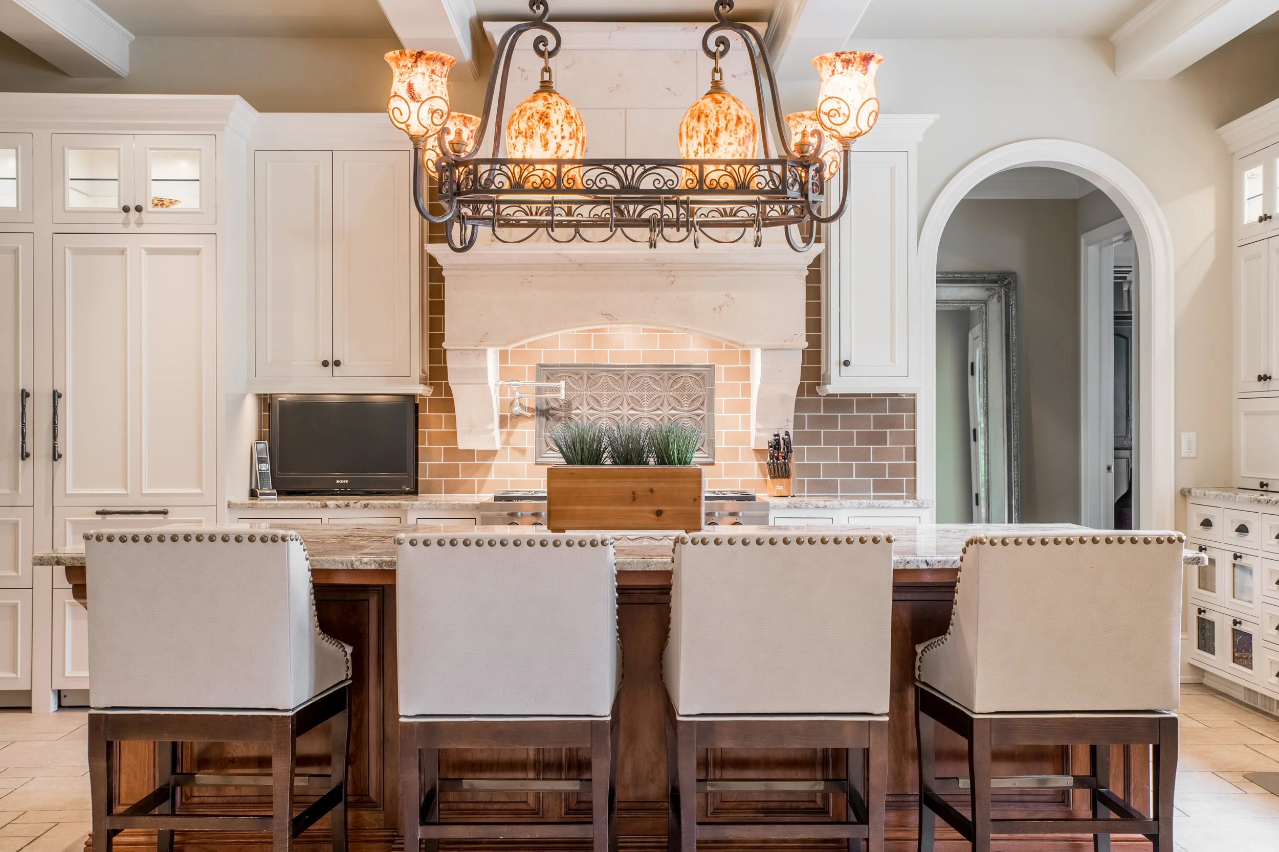 Kitchen1.jpg