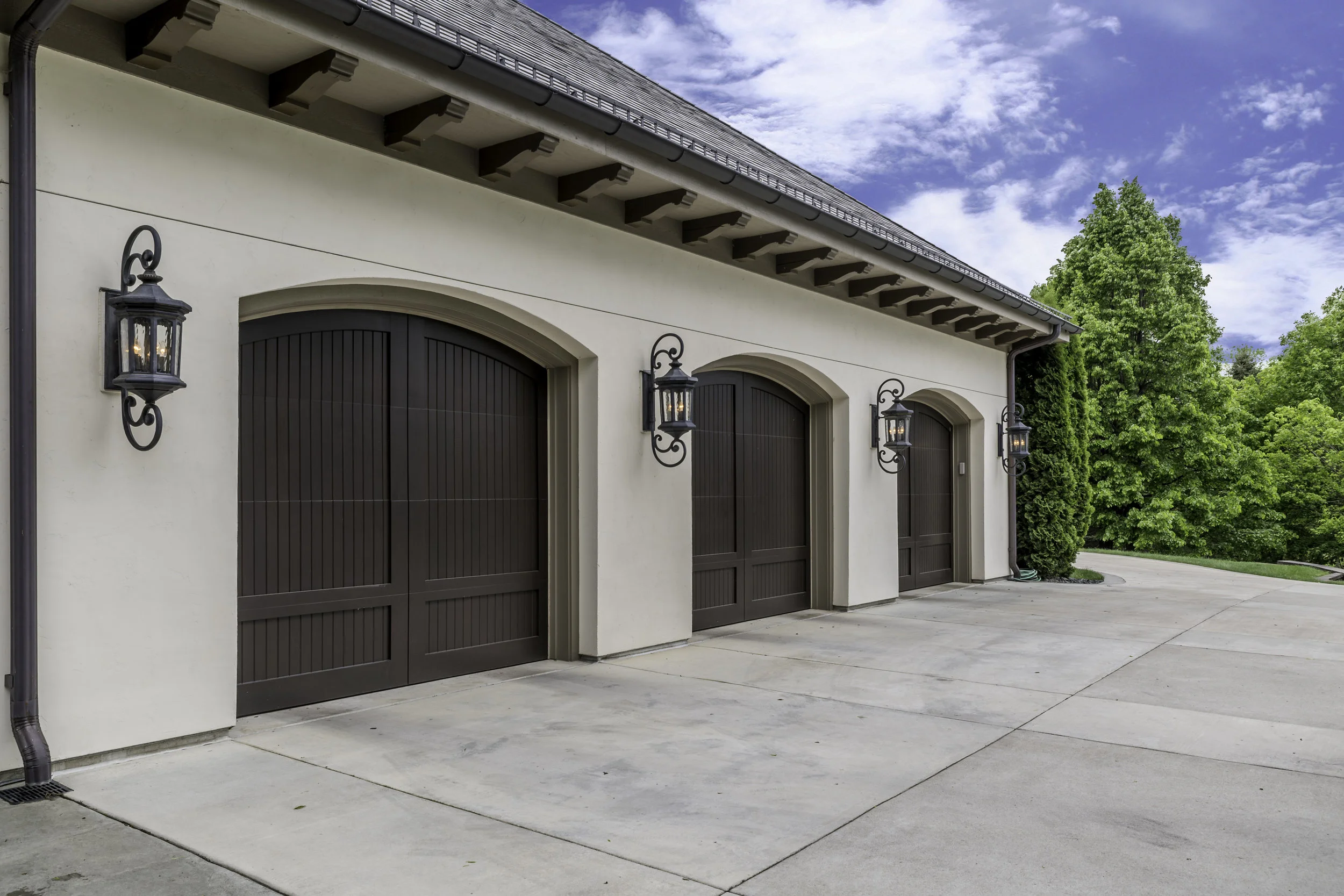 Garage2.jpg