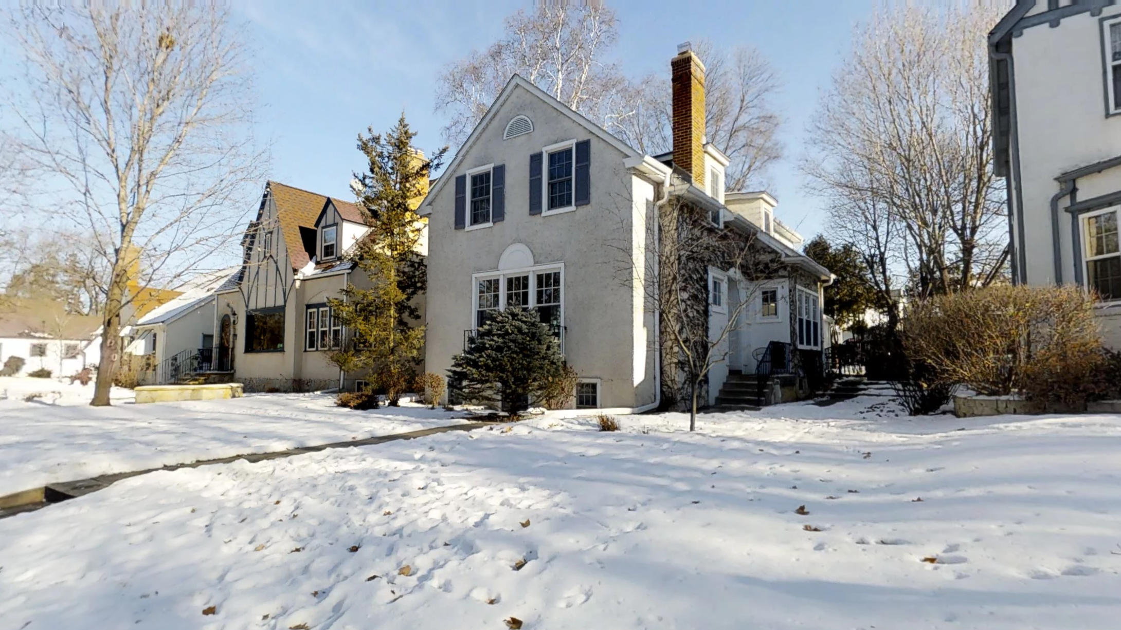 hYVrtwtuMhx - Front Exterior View.jpg