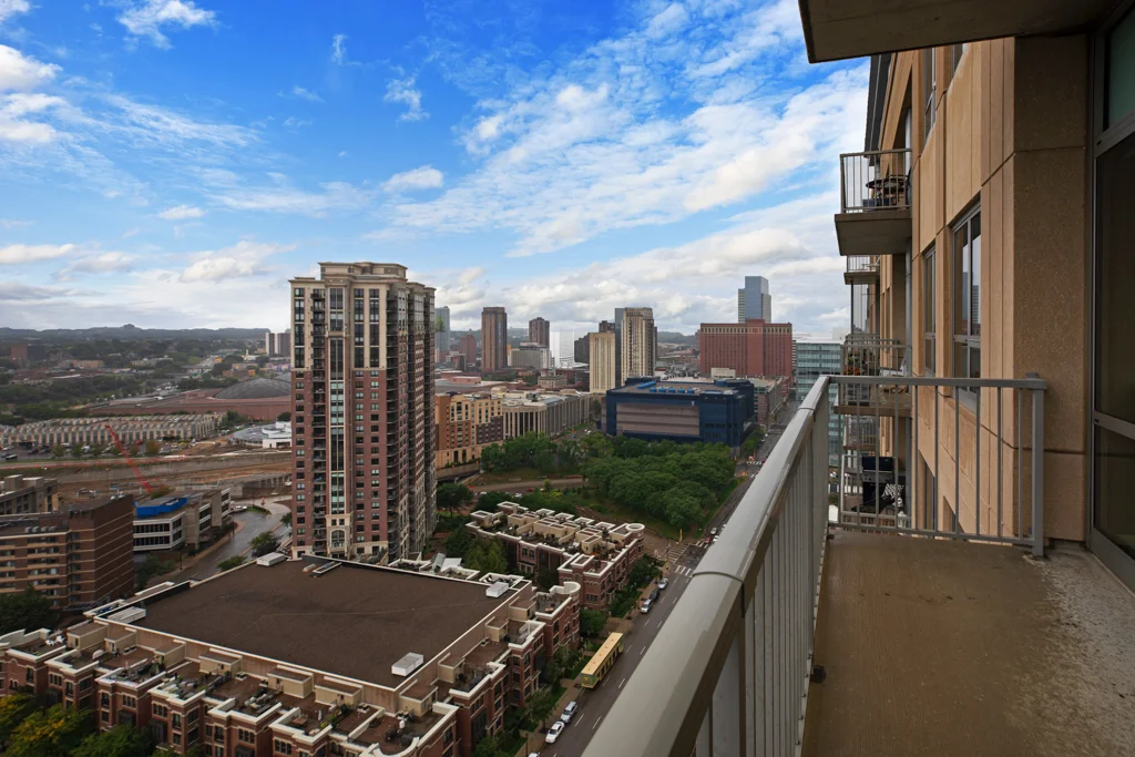 929PortlandAveSApt2506-MLS-17.jpg