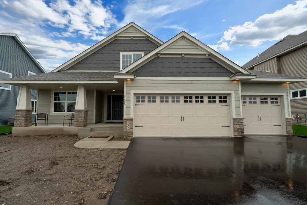 9498 Summerlin Road MLS-2.jpg