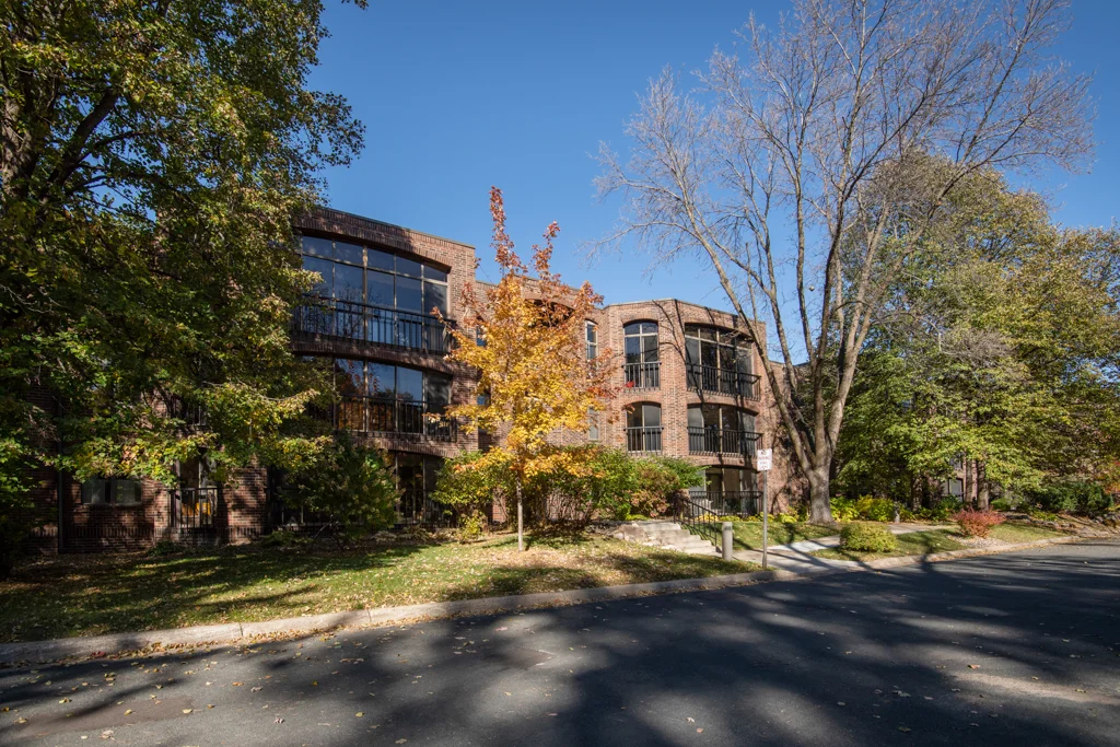 5601DeweyHillRd-MLS-1.jpg