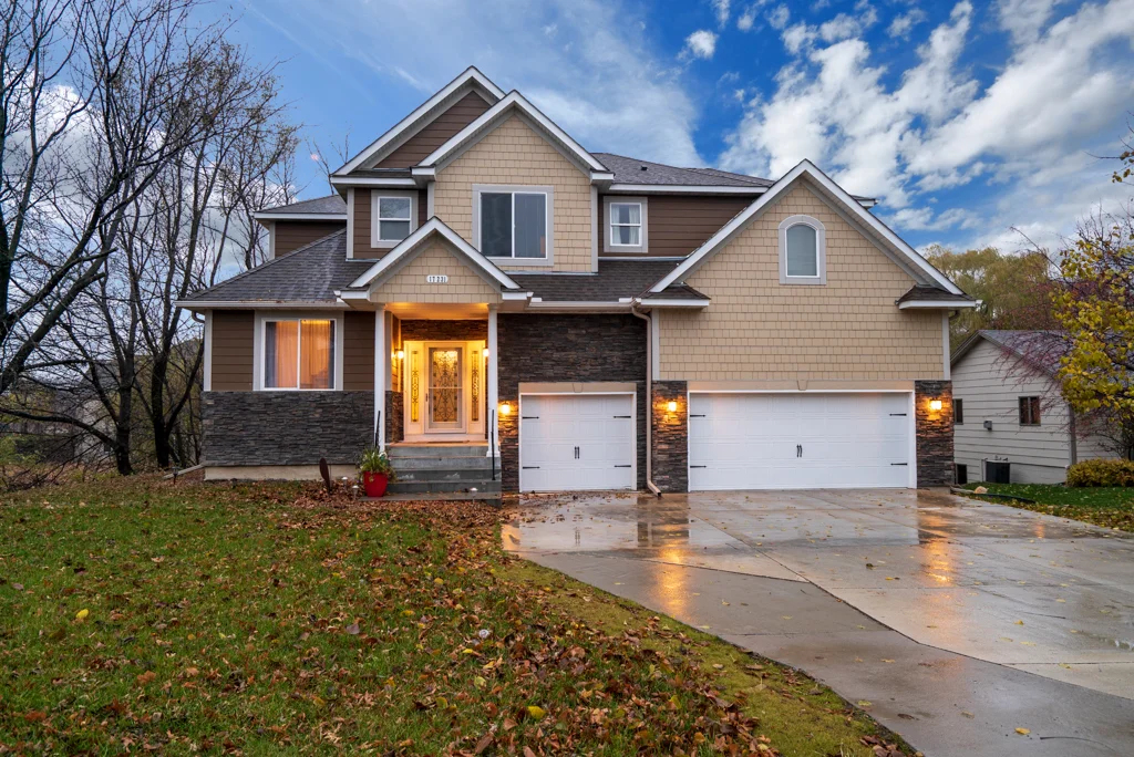 17231 Joplin Ave - MLS-2.jpg