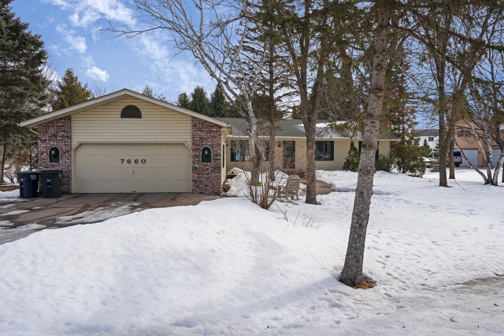7660NorthShoreTrailN-MLS-2.jpg