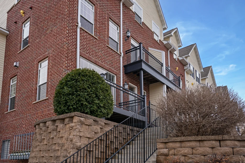 1592JunoAve#20-MLS-2.jpg