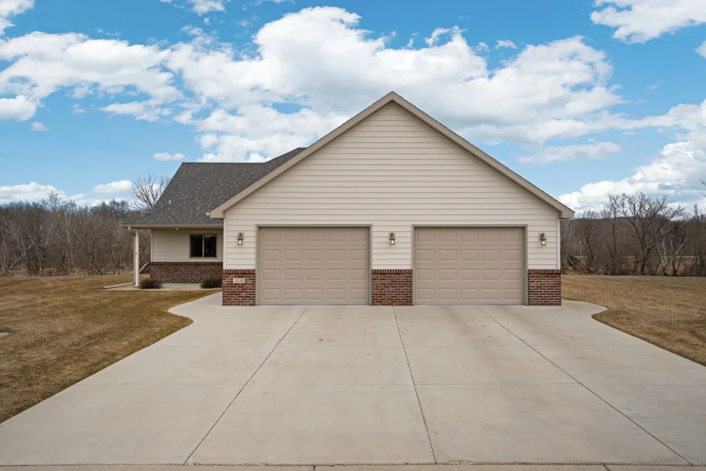 114SerenityCourt-MLS-1.jpg