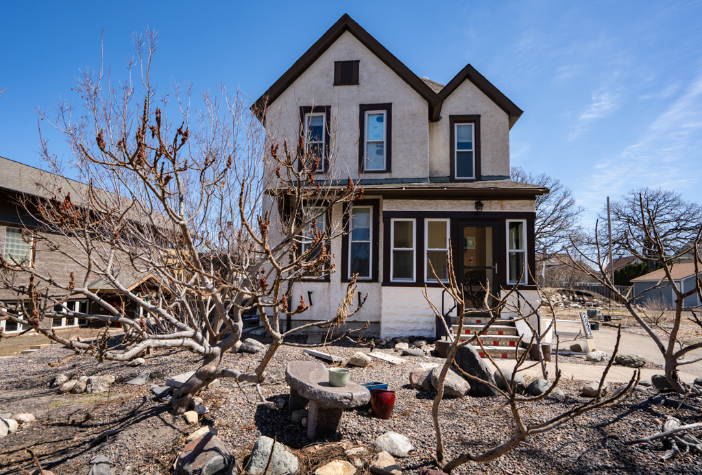 2923NEGrandSt-MLS-20.jpg