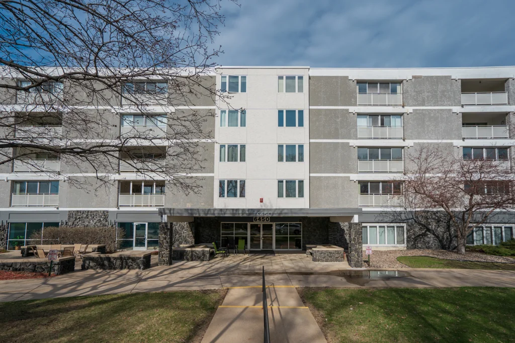 6450YorkAveS#406-MLS-4.jpg