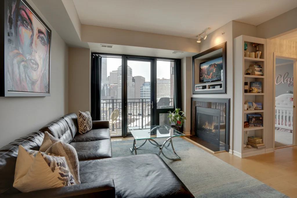 500EGrantSt-MLS-7.jpg