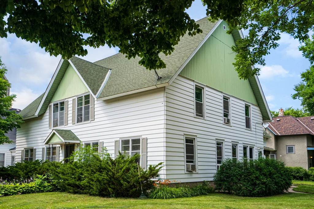 1704 Jefferson St NE MLS-1.jpg