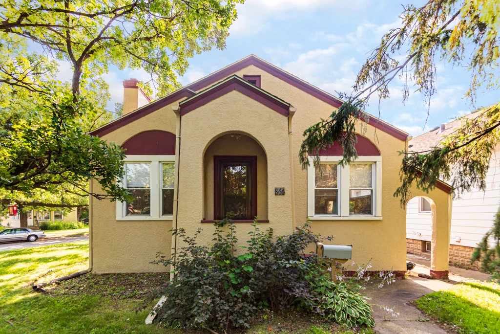 866 24th Ave SE MLS-5.jpg
