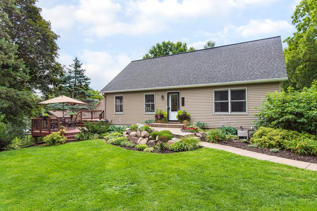 3246 Twin Lake Rd Exteriors MLS-1.jpg