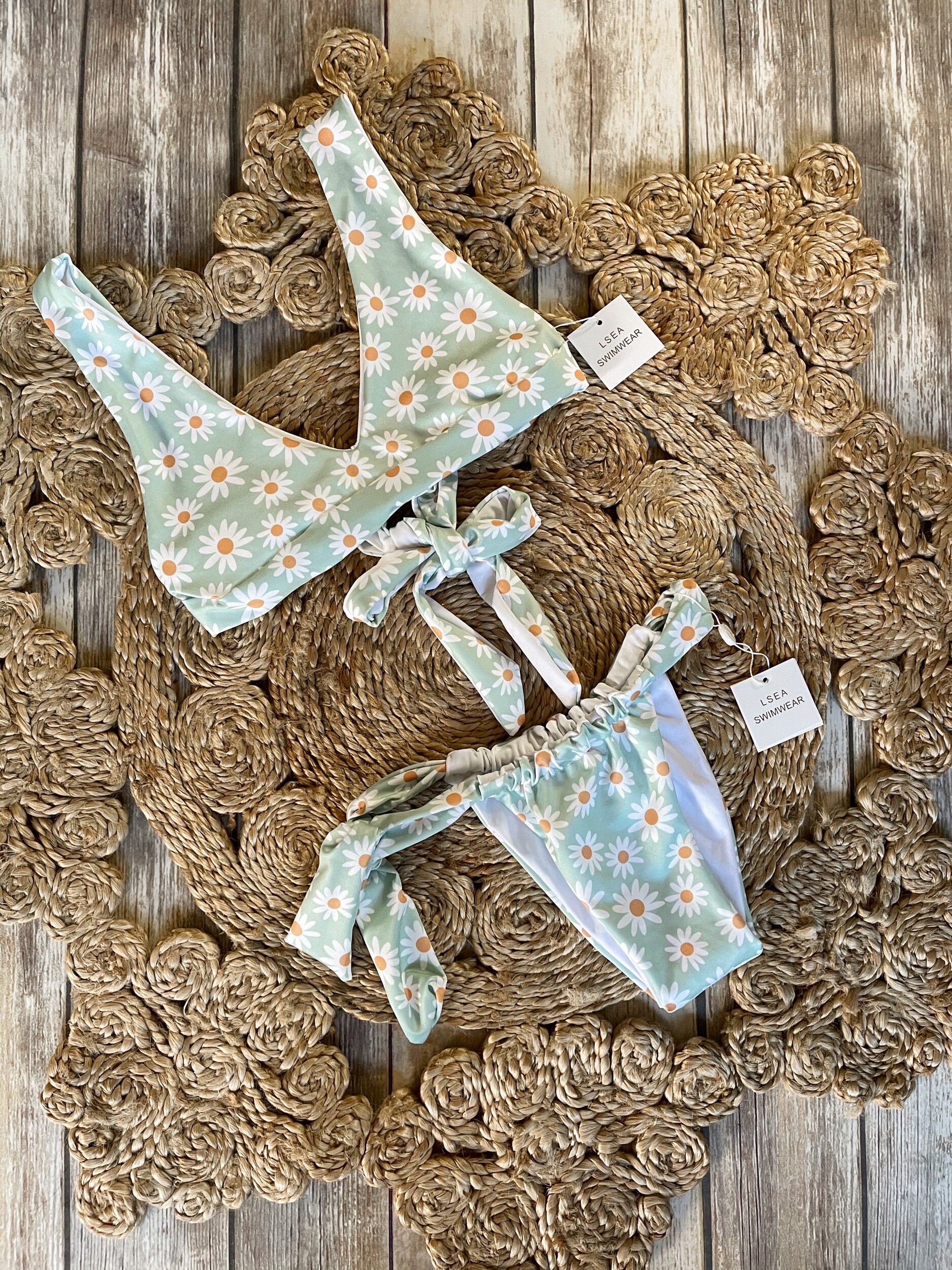 D1551755-905D-4FB2-B309-C8292F00EC49