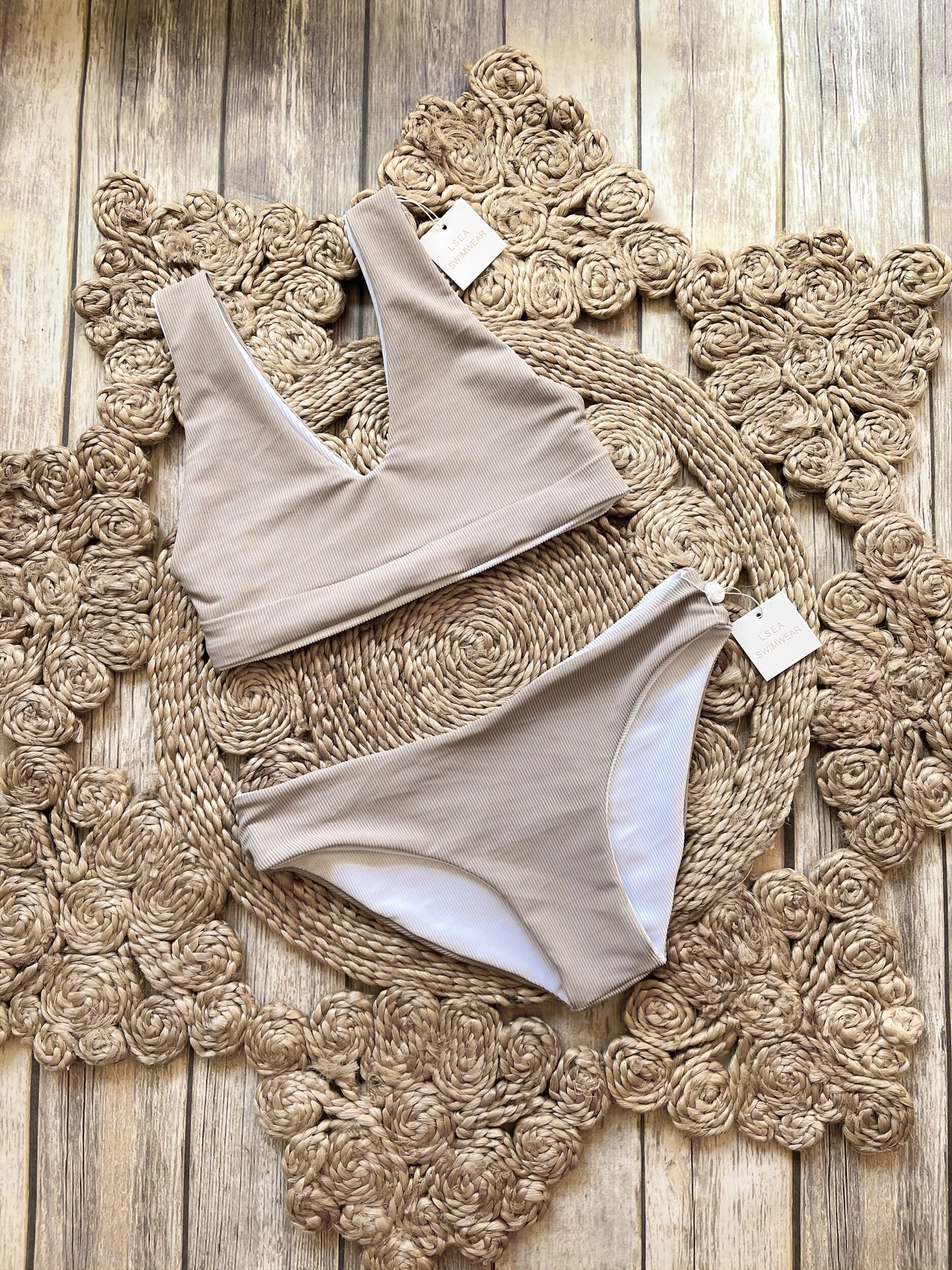 19096D69-F856-4291-AB50-EC160BB1871E