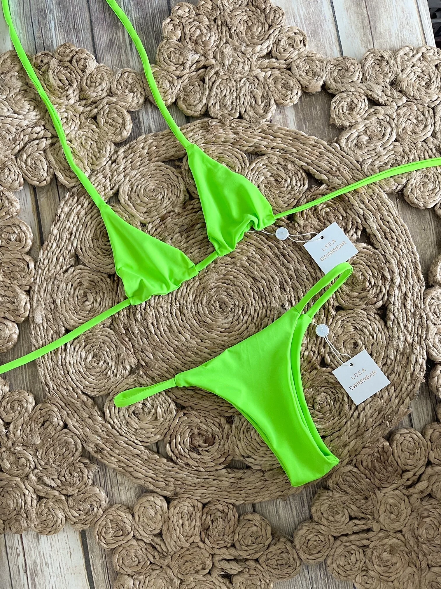 Jessie Bottoms in Sour Apple