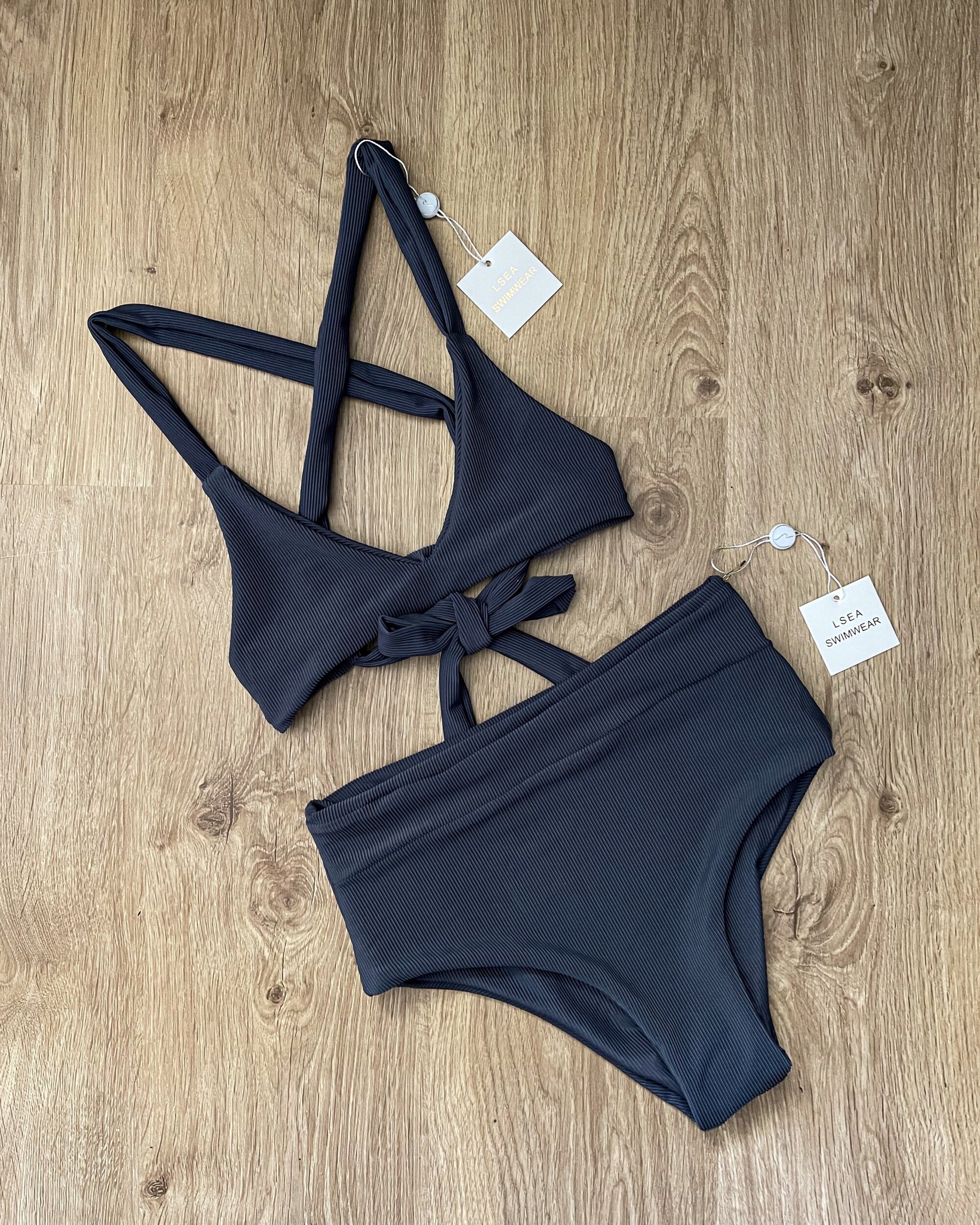 60D3948E-B836-496B-B91A-D7742CFBF02B