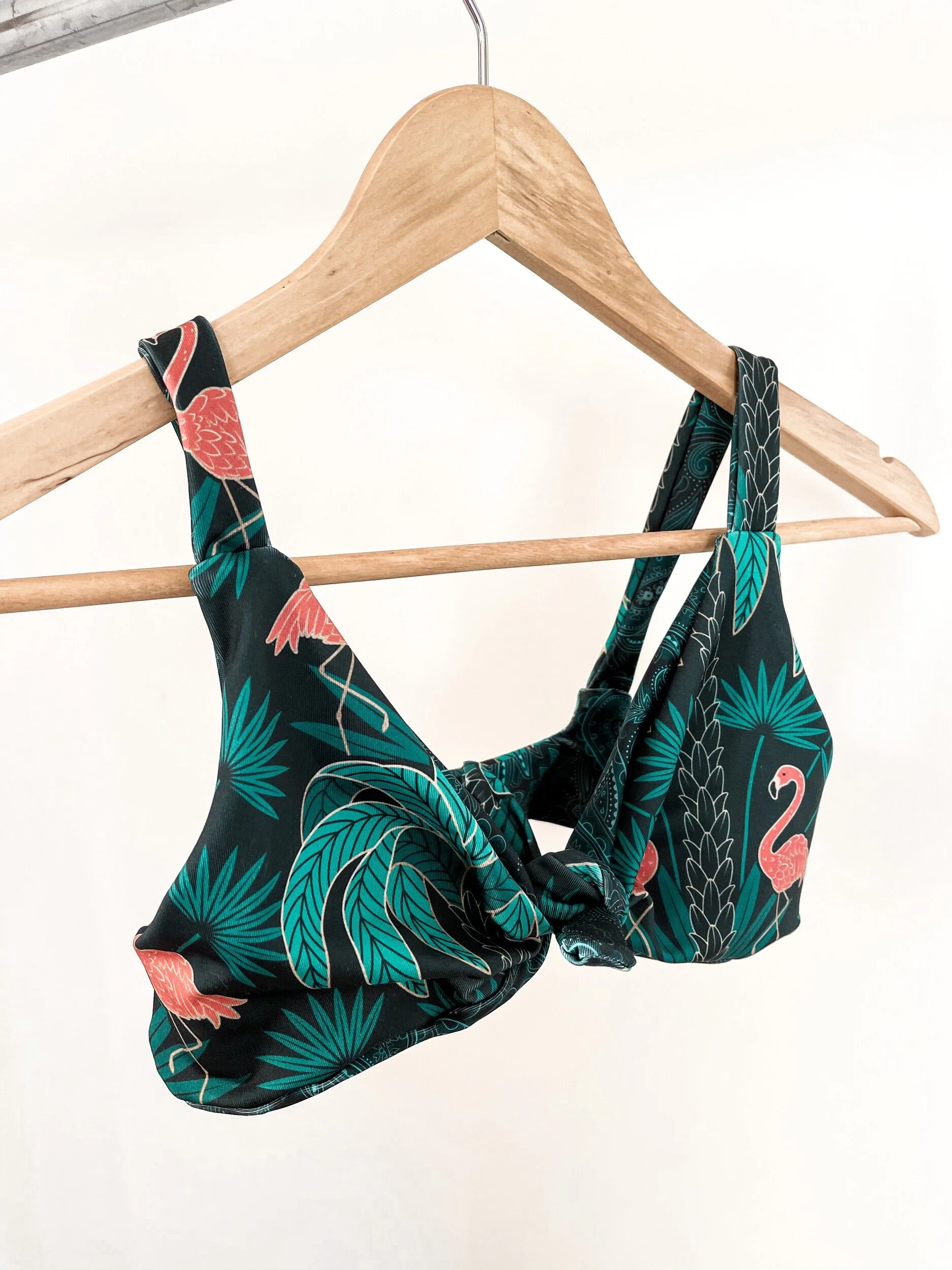 A66138DA-40ED-49EE-B189-7D65C6A6A079