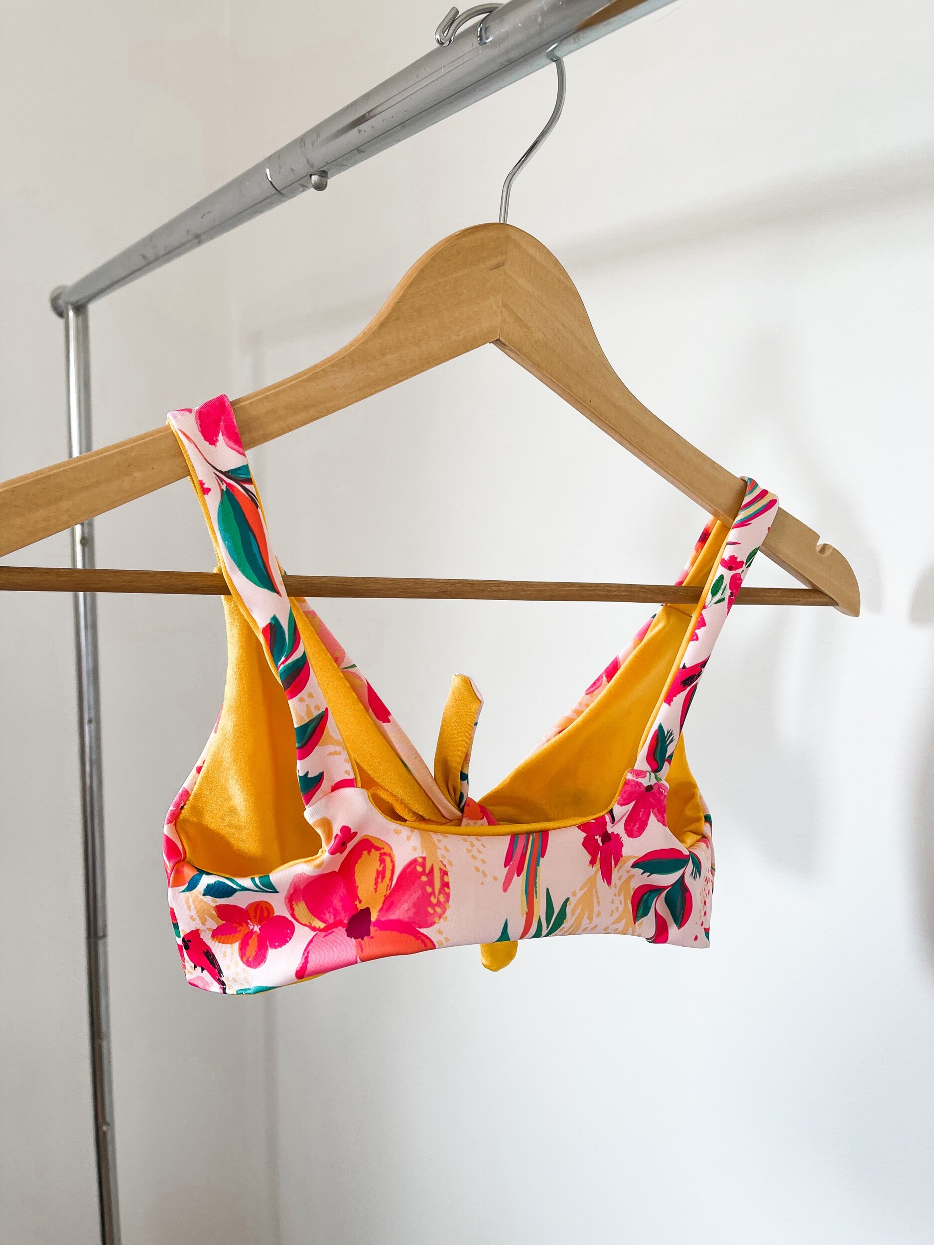 42C462B5-1F3C-4E65-8CB5-84D0E71F3E9D